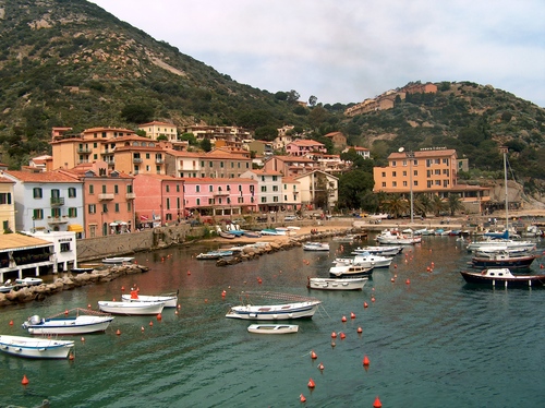 Escursioni di un giorno in barca nel parco dell´arcipelago toscano