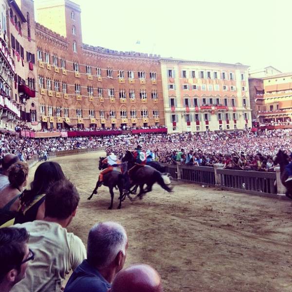 Siena la citta del Palio in un giorno