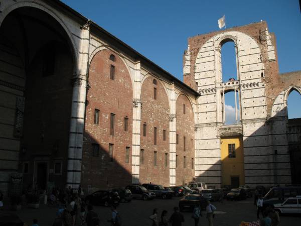 Siena la citta del Palio in un giorno