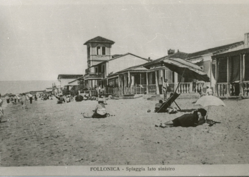 spiaggia di follonica foto storica