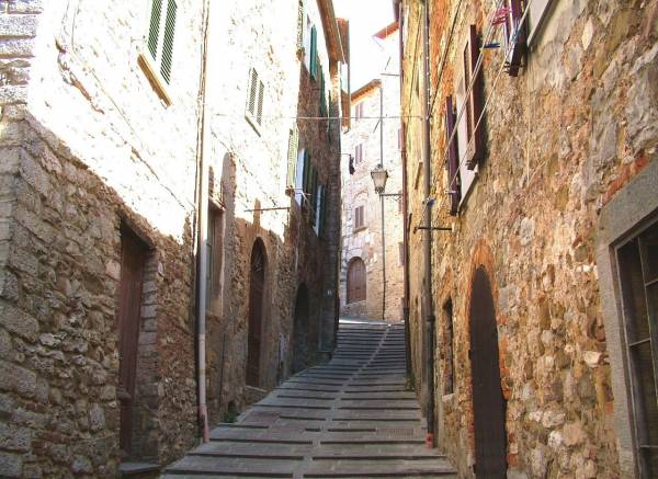 Tra i borghi medioevali dell'Alta Maremma